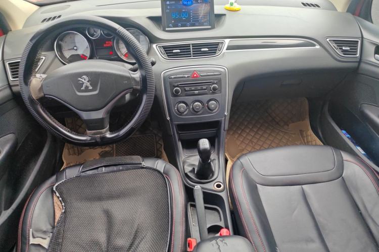 Used Peugeot 308 2014 Enjoy Edition Classic 1.6L Manual YouShang Model Center Console