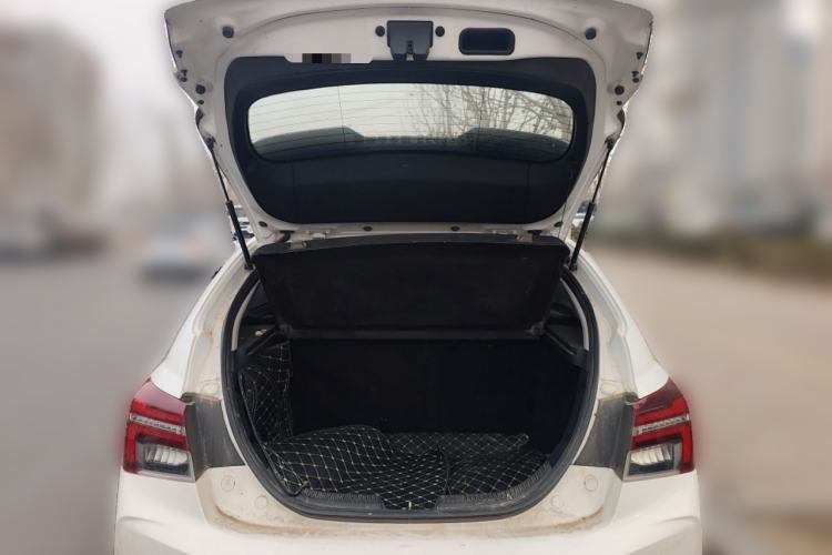 Used Geely Auto Vision S1 2019 Upgraded Model 1.5L Manual Elite Version Trunk