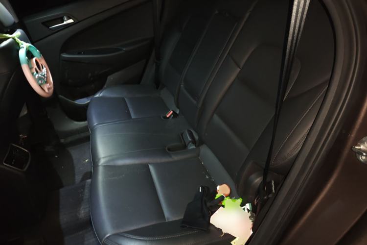 Used Hyundai Tucson 2015 1.6T Dual-Clutch Two-Wheel-Drive Smart Model
