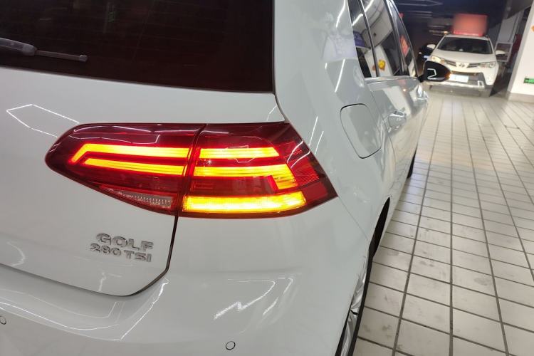 Used Volkswagen Golf 2019 280TSI DSG Comfort Version China VI Standard
