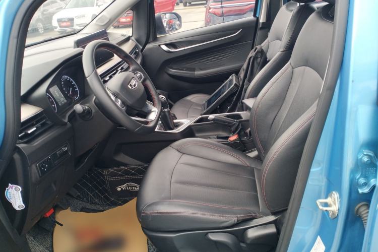 Used Geely Auto Vision X3 2021 PRO 1.5L Manual Elite Model Left Front Seat