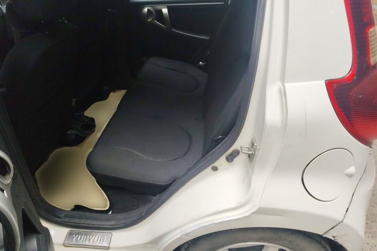 Used JAC Group Yueyue 2012 CROSS 1.0L Luxury Model
