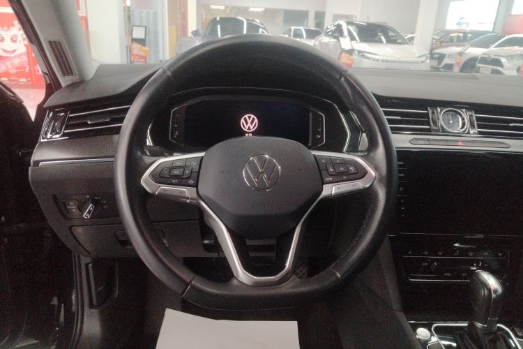 Used Volkswagen Magotan 2020 330TSI DSG Luxury Edition Steering Wheel