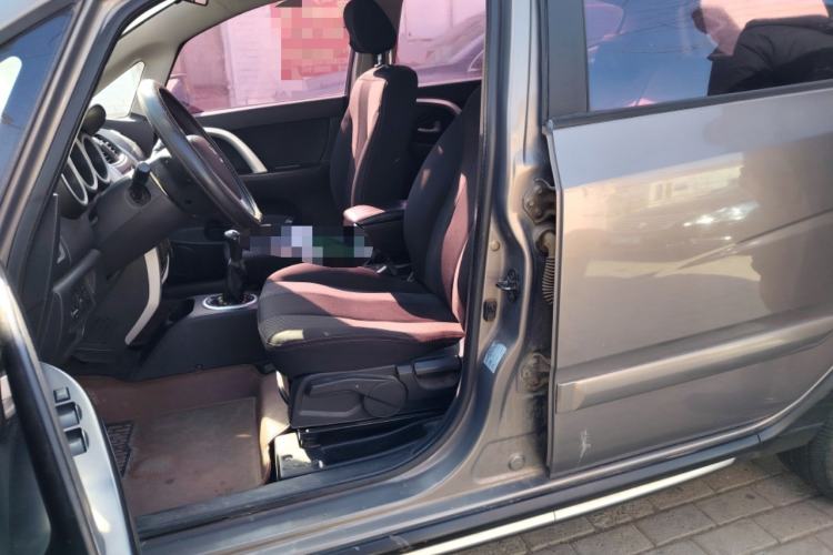 Used Changan CX20 2014 1.4L Manual Sport Version China IV Standard