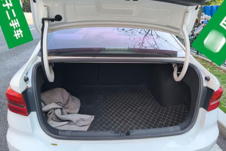 Used Volkswagen Lavida 2018 1.5L Automatic Comfort Edition China V Standard Trunk