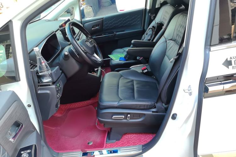 Used Honda Elysion 2022 2.0L eHEV Luxury Edition