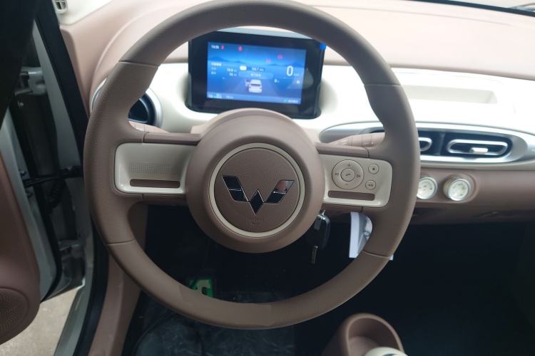 Used Wuling Hongguang MINIEV 2025 Four-Door Version Advanced Edition
