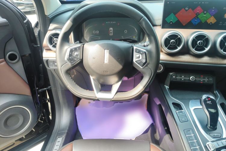 Used Wey VV5 2020 1.5T Two-Wheel Drive Smart Pioneer Steering Wheel