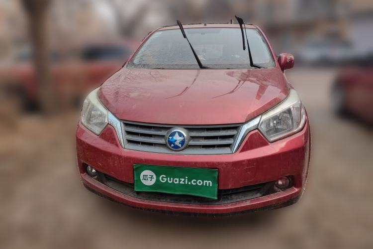 Used Venucia R50 2013 1.6L Manual Version with Beidou Navigation