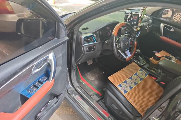 Used Kia Sportage R 2018 2.0L Automatic Smart Luxury Version China V Standard