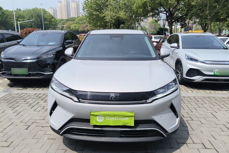 Used BYD Yuan UP 2025 Intelligent Driving Version 401 KM Dynamic Edition Front