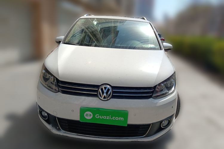 Used Volkswagen Touran 2011 1.4T DSG ZhiZhen Edition 5 Seats Front