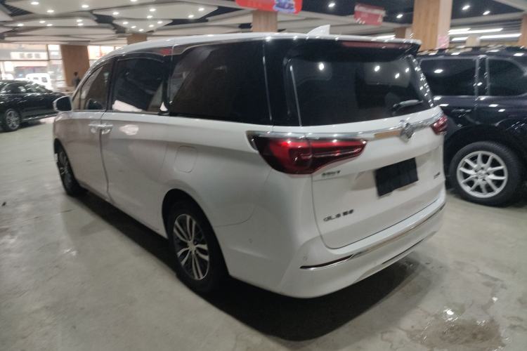 Used Buick GL8 2022 ES Landtrek 653T Luxury Edition Exterior 2