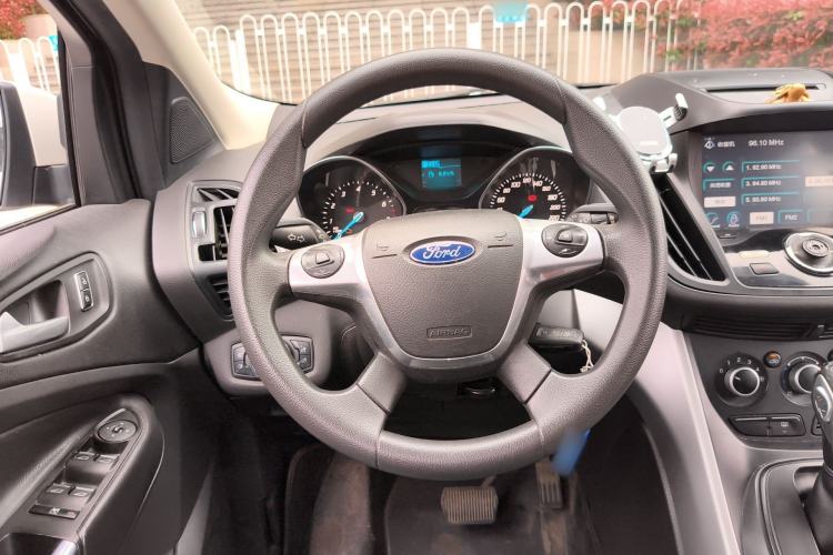 Used Ford Kuga 2013 1.6L GTDi Two-Wheel-Drive Comfort Model