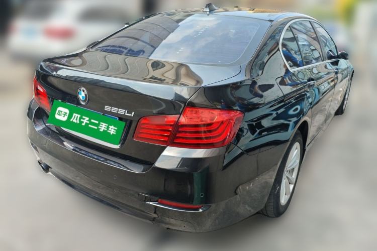 Used BMW 5 Series 2014 520Li Elegant Model

