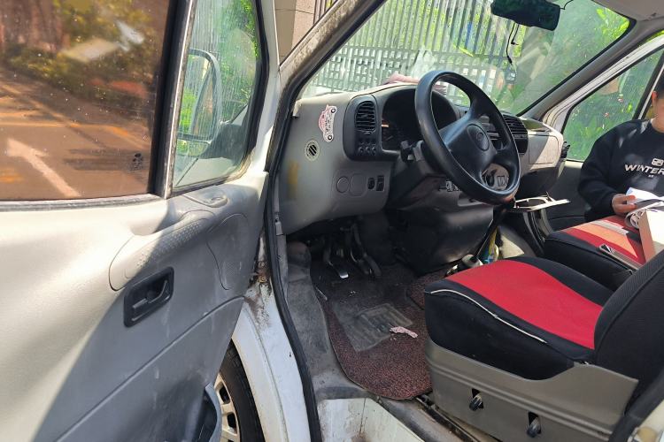 Used Ford Classic Transit 2015 2.8T Diesel Multi-Function Vehicle Short Wheelbase 6-Seater Mid-Roof Edition JX493ZLQ4