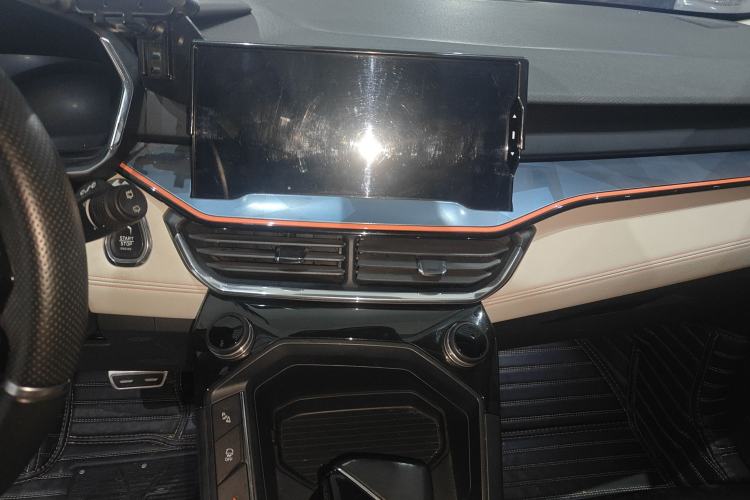 Used Lynk & Co 06 2020 1.5T YAO Halo Interior 4