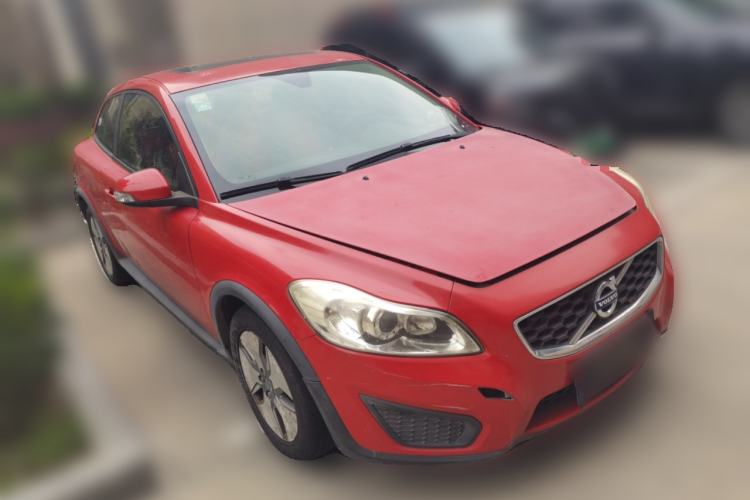 Used Volvo C30 2012 2.0L Aktiv
