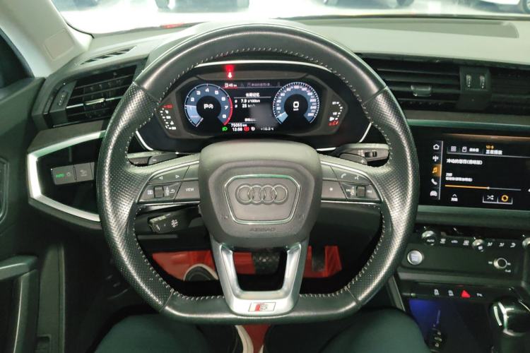 Used Audi Q3 Sportback 2020 40 TFSI Fashion Model
