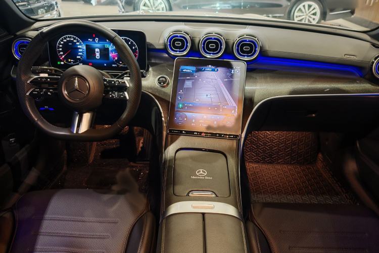 Used Mercedes-Benz C-Class 2023 Revised C 200 L Sport Edition Interior 4