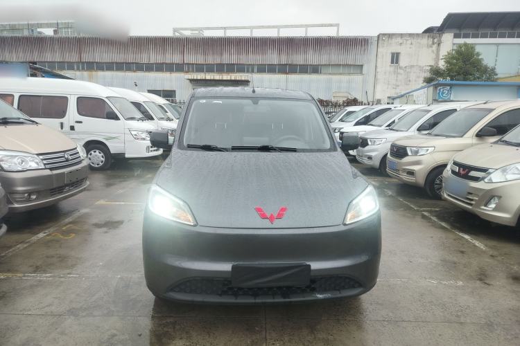 Used Wuling Hongguang New Energy 2024 All-Electric Model 300KM Standard Version