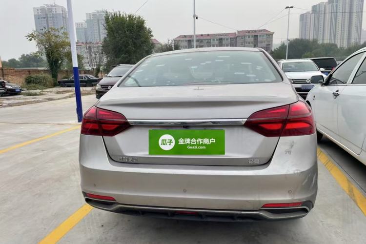 Used Geely Auto Emgrand 2019 Leading Edition 1.5L Manual Luxury Model China VI Standard