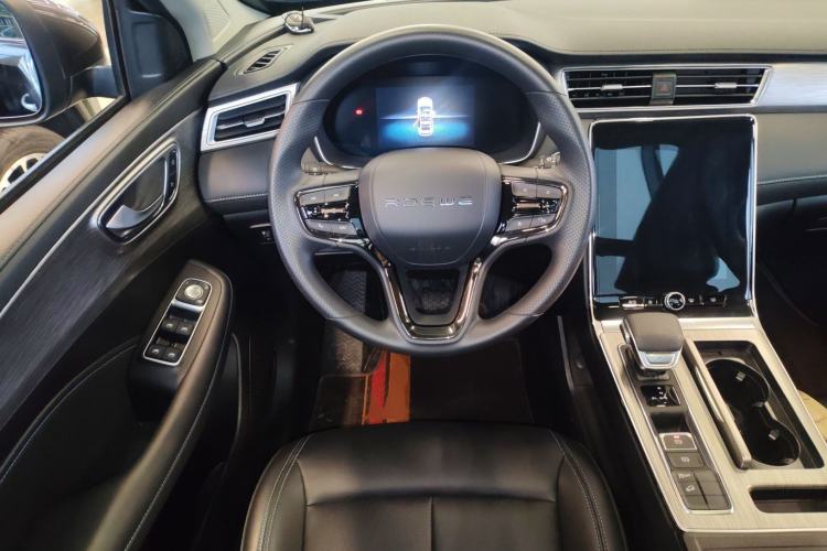 Used Roewe RX5 2023 PLUS 330TGI Automatic Trendsetting Smart Edition