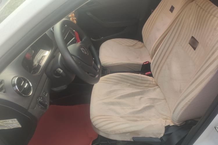 Used Volkswagen Jetta 2017 1.4L Manual Fashion Edition