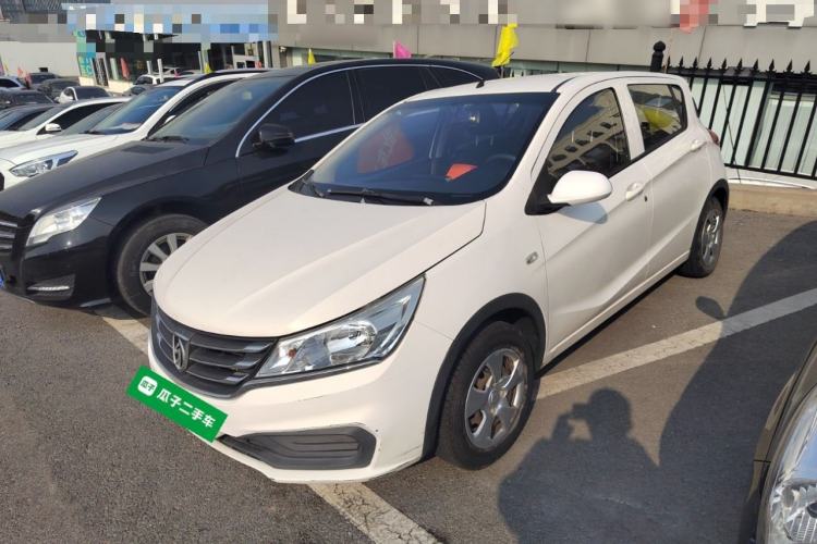 Used Baojun 310 2016 1.2L manual Comfort trim level