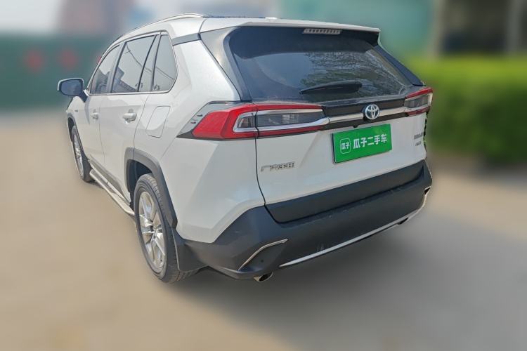 Used Toyota Wildlander 2020 2.0L CVT Two-Wheel Drive Luxury Edition