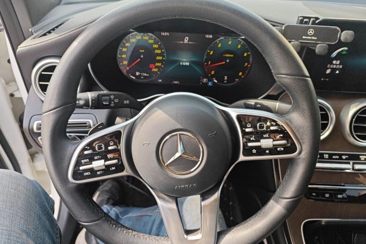 Used Mercedes-Benz GLC 2020 Facelift GLC 300 L 4MATIC Dynamic Edition