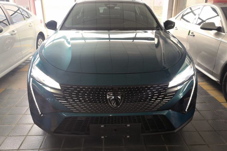 Used Peugeot 408X 2023 Charm Version Front