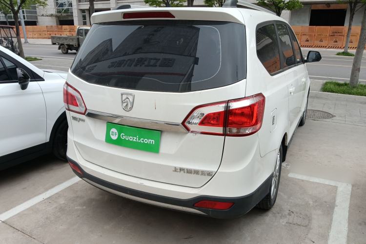 Used Baojun 730 2014 1.5L manual standard trim 7 seats Rear Right 45 Deg