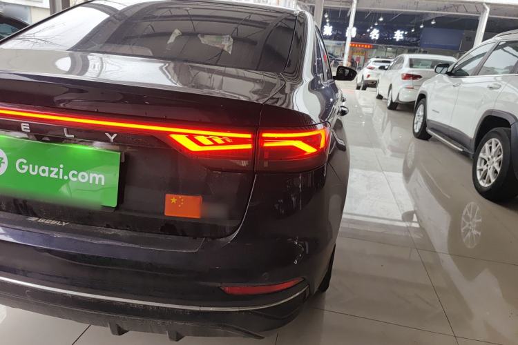 Used Geely Auto Emgrand 2022 4th Generation 1.5L CVT Flagship Model Right Rear Taillight