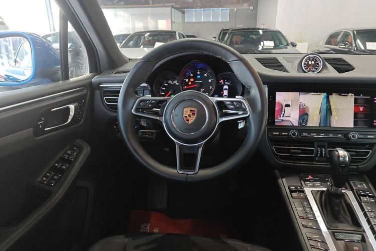 Used Porsche Macan 2018 Macan 2.0T