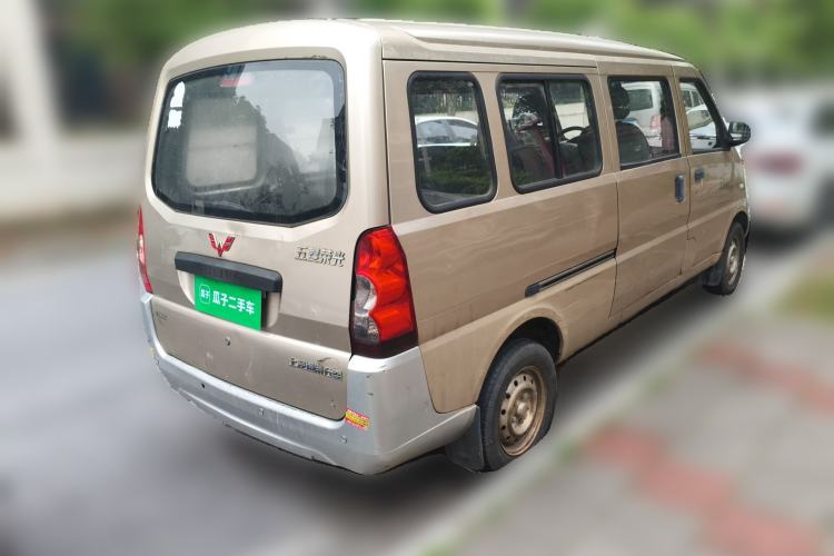 Used Wuling Rongguang 2017 1.5L Extended Basic Version Rear Right 45 Deg