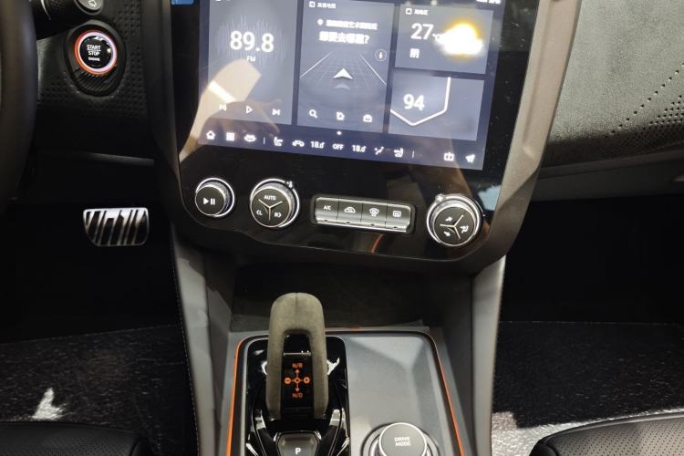 Used Lynk & Co 02 Hatchback 2021 2.0TD Halo Driving Control Kit Edition
