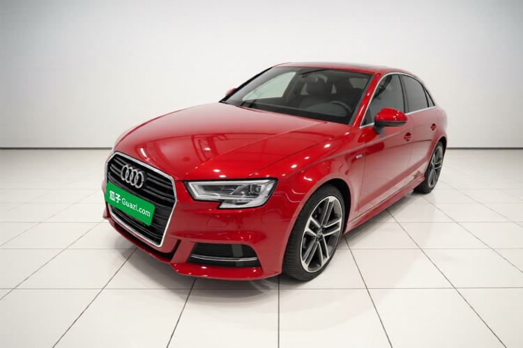 Used Audi A3 2018 30th Anniversary Edition Limousine 35 TFSI Ambition Model Guazi used car, China used car export, Used car for sale, Used cars, Cheapest cars for sale