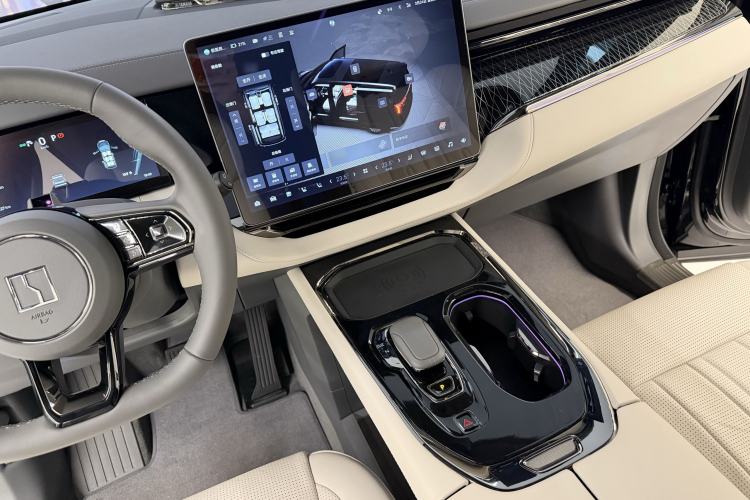 Used Zeekr 009 2022 WE Edition