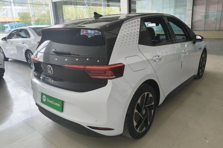 Used Volkswagen ID.3 2023 Pure Smart Edition