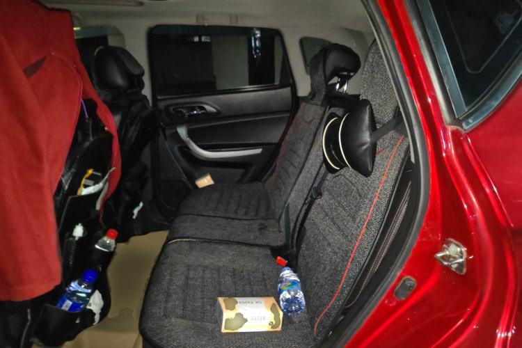 Used CHANGAN CS35 2015 1.6L Automatic Luxury Model China IV Standard
