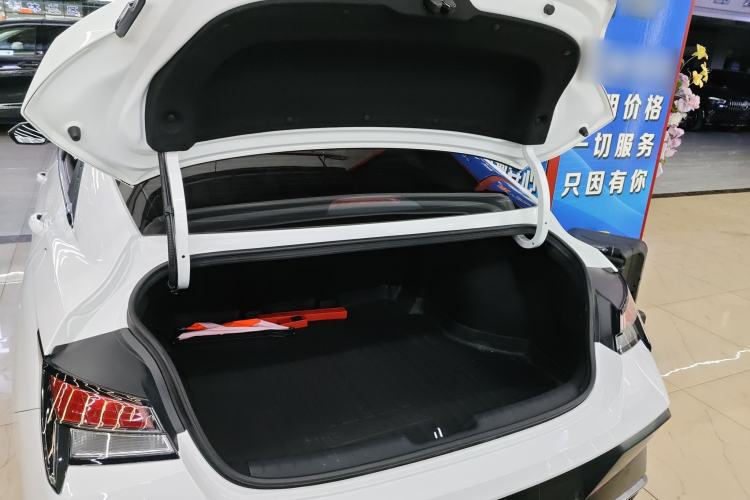 Used Hyundai Elantra 2023 1.5L CVT GLX Elite Edition Trunk