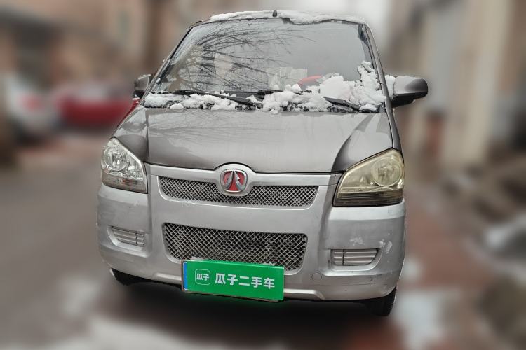 Used BAIC Weiwang 306 2011 1.3L base model 7 seats
