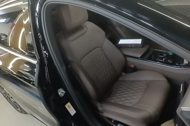 Used BYD Han 2023 EV Champion Edition 506KM Front-Wheel-Drive Premium Model Right Front Seat