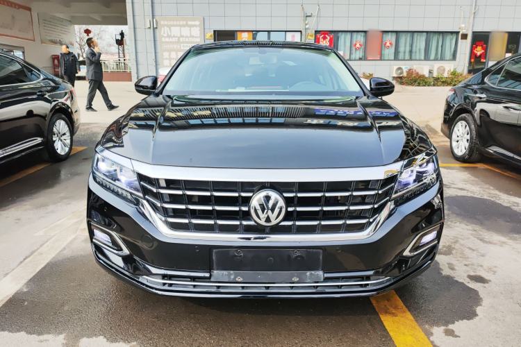 Used Volkswagen Passat 2019 330TSI Luxury Edition China VI Standard