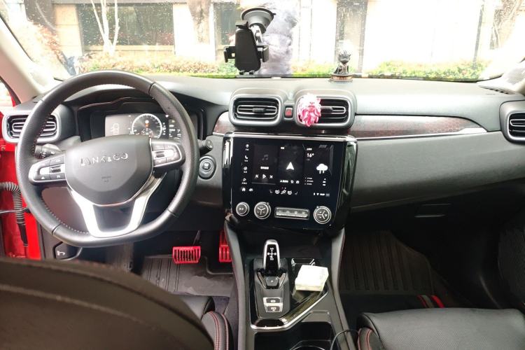 Used Lynk & Co 02 2019 1.5T DCT Two-Wheel Drive Pro Edition China VI Standard
