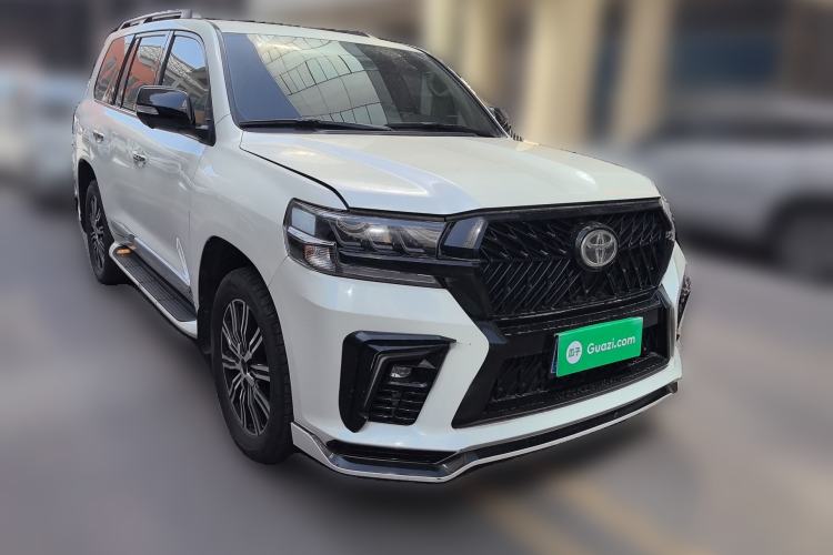Used Toyota Land Cruiser 

