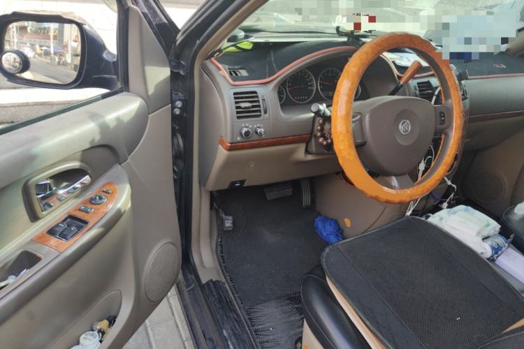 Used Buick GL8 2014 2.4L Classic Edition