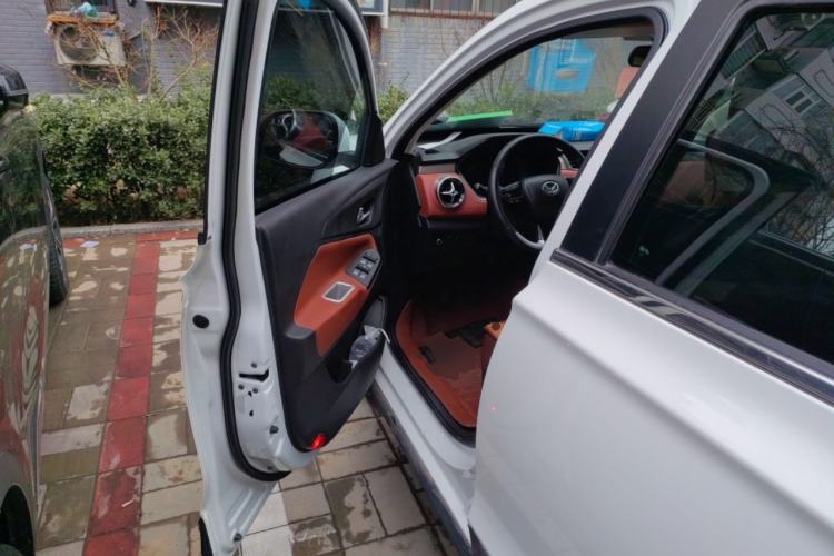 Used HYOSOW S3 2016 S3L 1.5L Manual Prestige Edition
