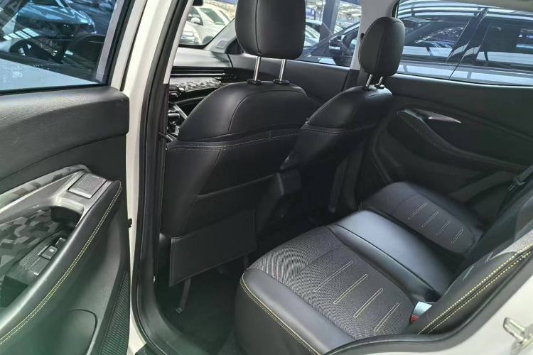 Used Baojun RS-3 2022 SOODA 1.5L CVT Pioneer Edition Interior 3